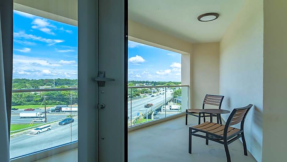 Holiday Inn & Suites Atalnta Permiter-Dunwoody