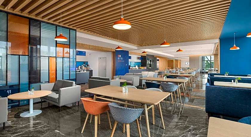Holiday Inn Express Beihai Silver Beach By IHG