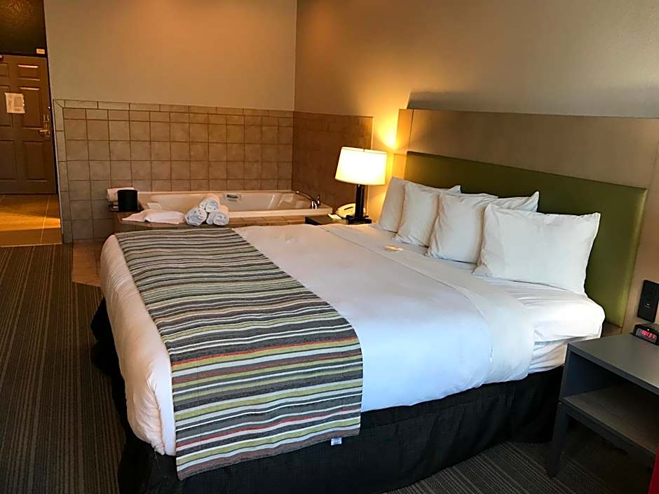 Country Inn & Suites by Radisson, Fond du Lac, WI