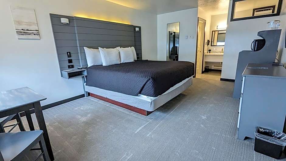 High Desert Inn