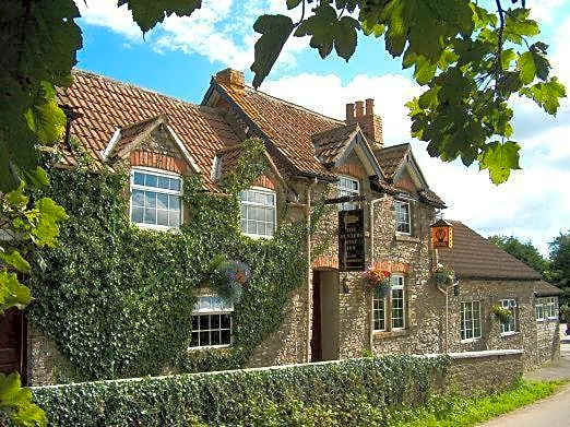 The Hunters Rest Inn