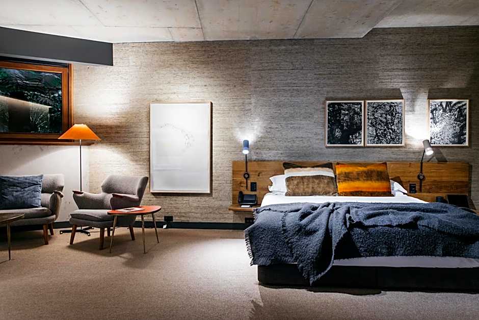 Ovolo Canberra, a Wyndham Hotel