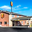 Super 8 by Wyndham Munfordville KY