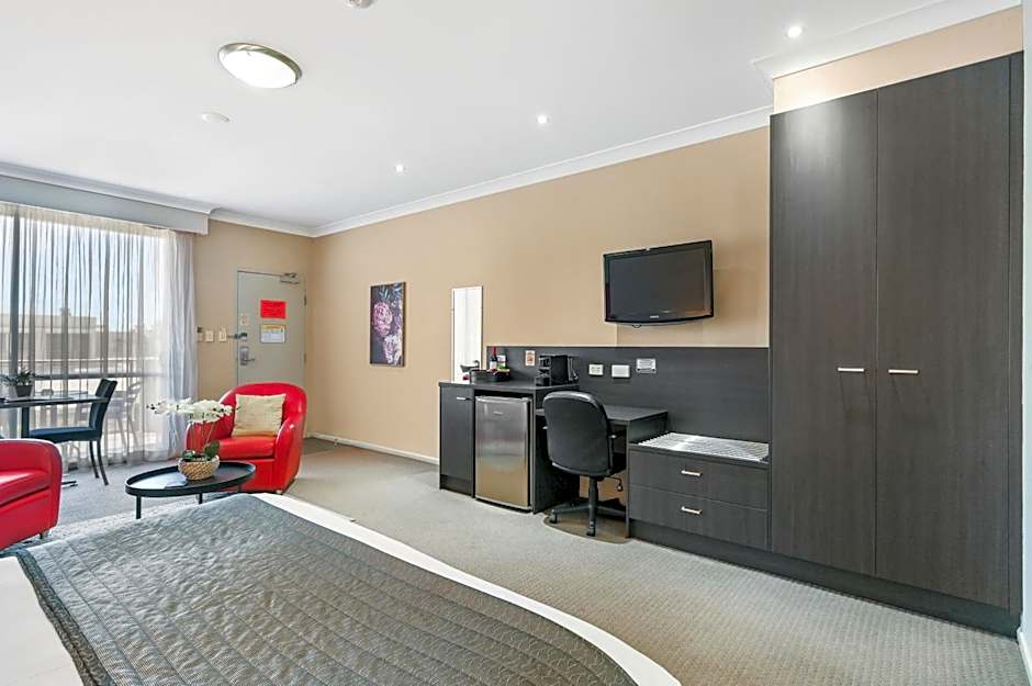 Platinum International