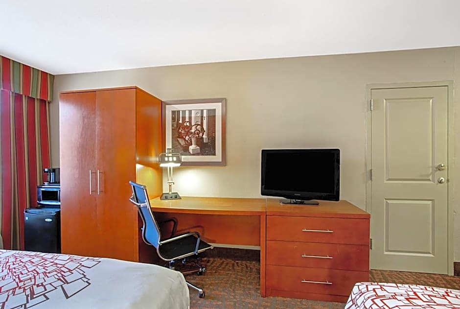 La Quinta Inn & Suites by Wyndham Williamsburg Historic Area