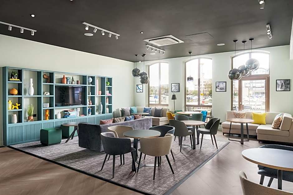 Holiday Inn Lincoln By IHG