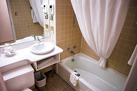 Double Room with Two Double Beds - City View