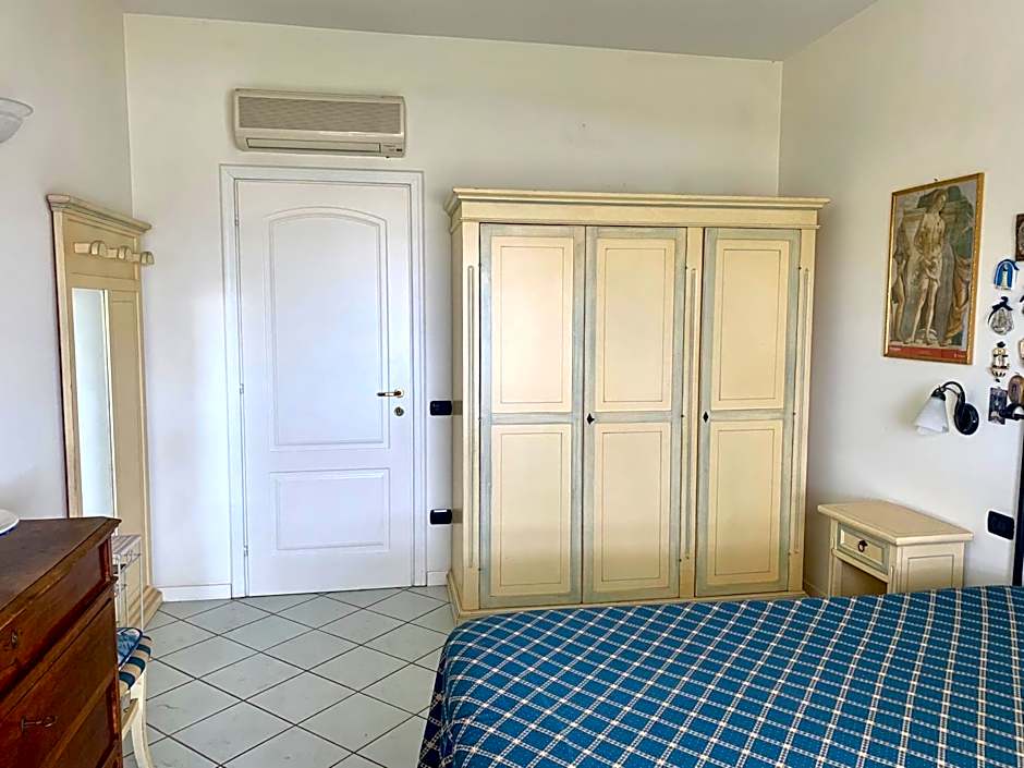 Casa sul mare- House on the sea- VERSILIA