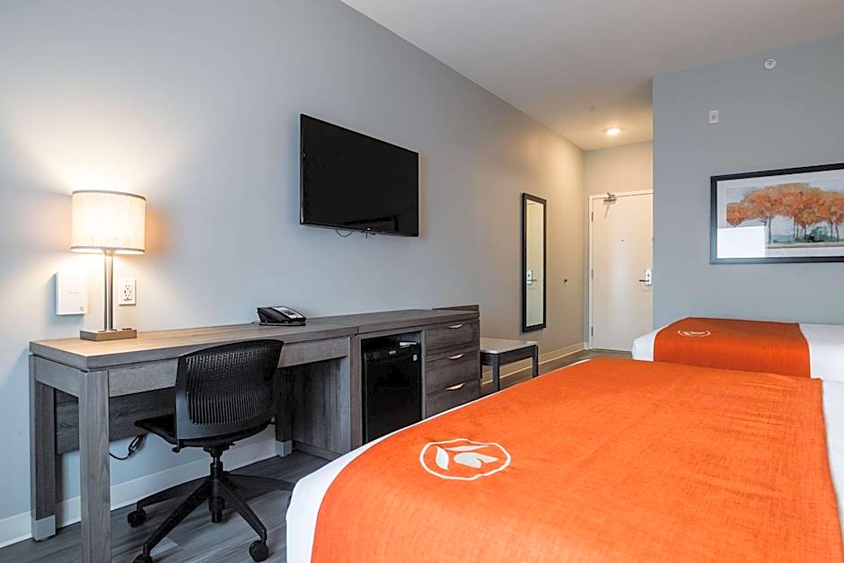 Amsterdam Inn & Suites, an Ascend Collection Hotel