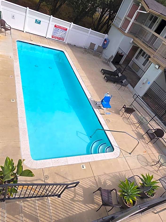 San Luis Inn And Suites