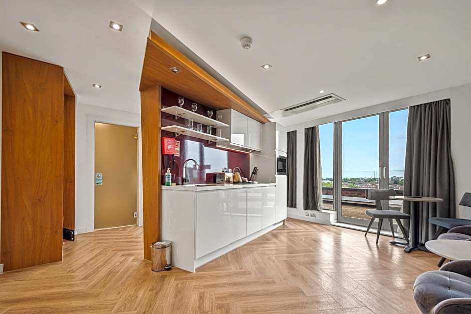 Roomzzz London Stratford