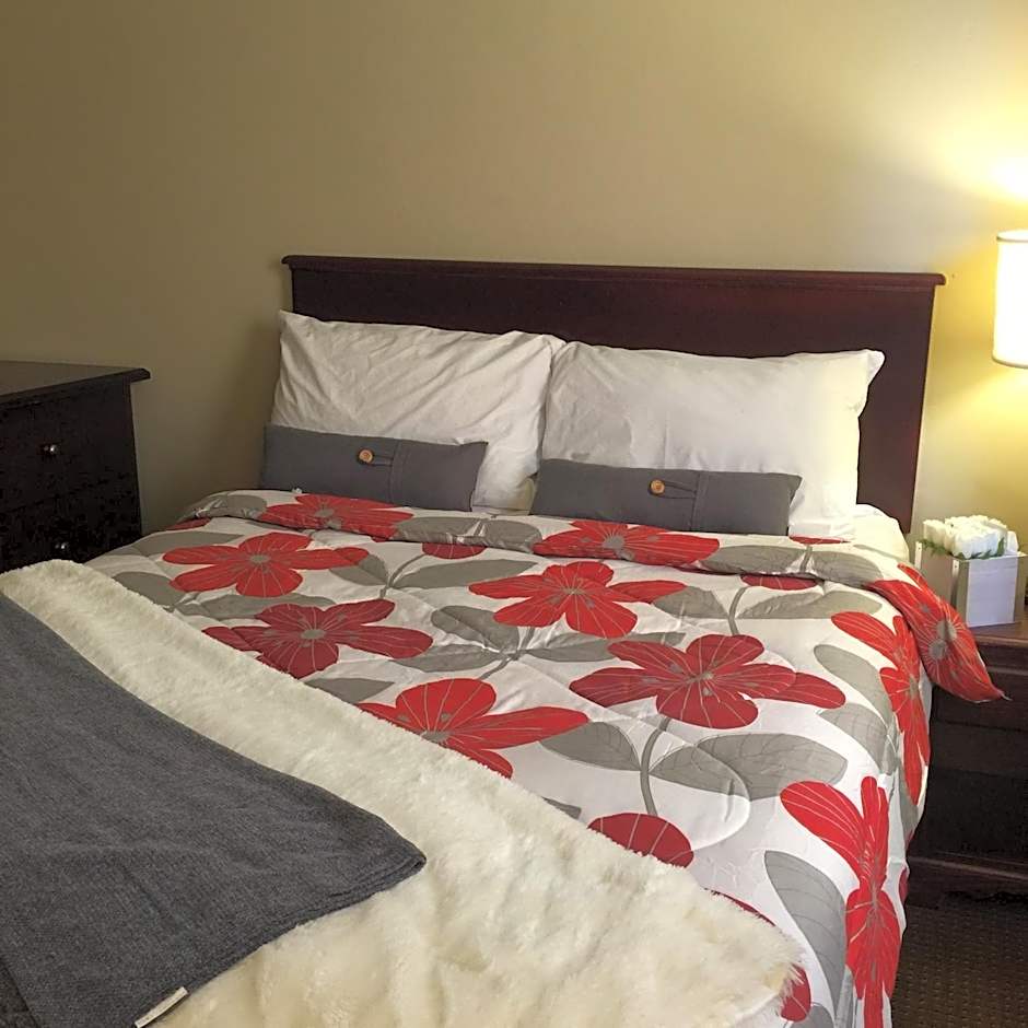 The Falls Family Lodge