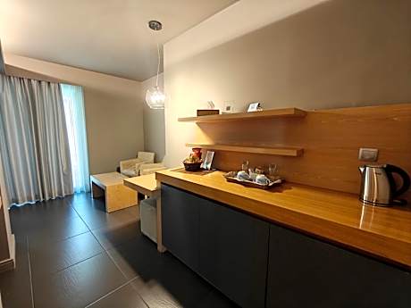 Deluxe Ground Floor Sea View