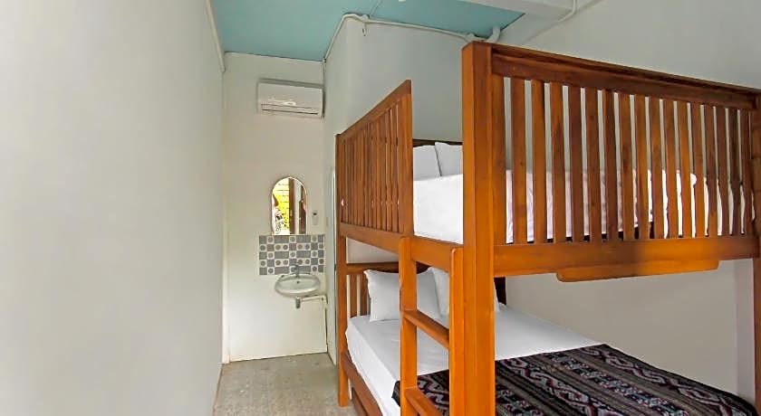 OYO 92558 Bale Datu Homestay