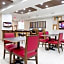 Holiday Inn Express & Suites Hood River by IHG