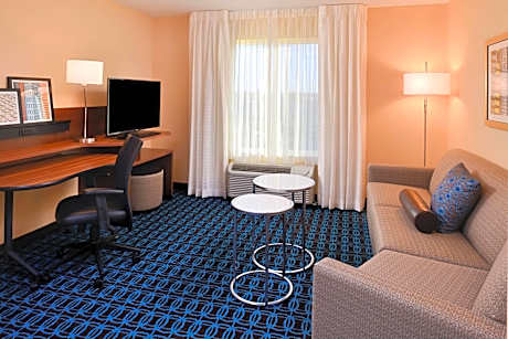 Suite, 1 King Bed with Sofa bed (1 King Bed and 1 Double Sofa Bed)