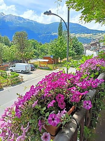 Twin Room with Balcony
