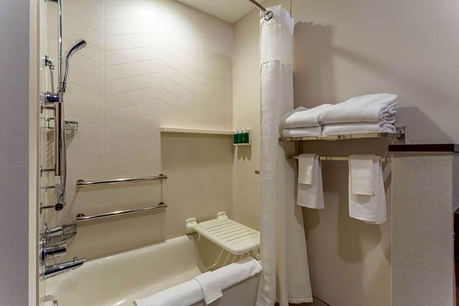 Fairfield Inn & Suites by Marriott Franklin