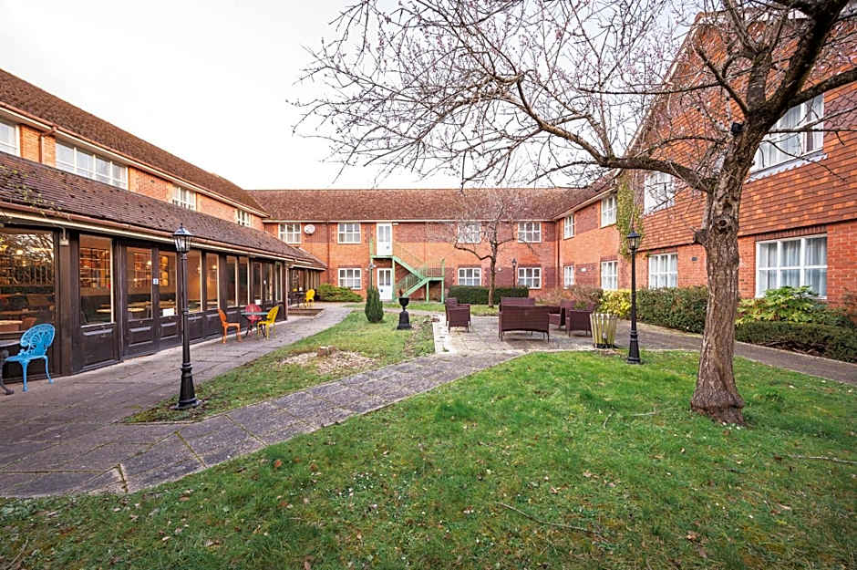 Holiday Inn Reading West By IHG