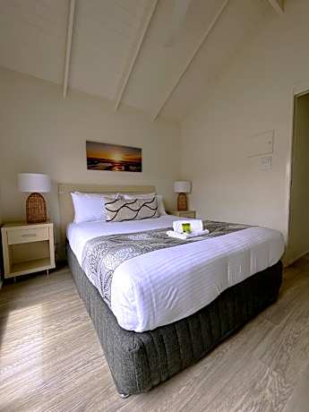 Resort View Cabin