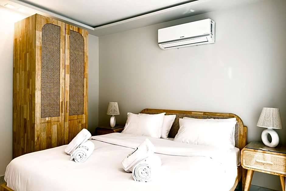 The 2BDR Radiant Residence 5 min to Airport