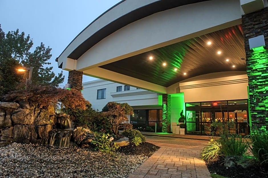 Holiday Inn Plainview-Long Island