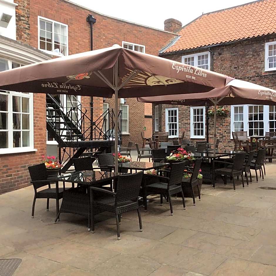 The Golden Lion Hotel