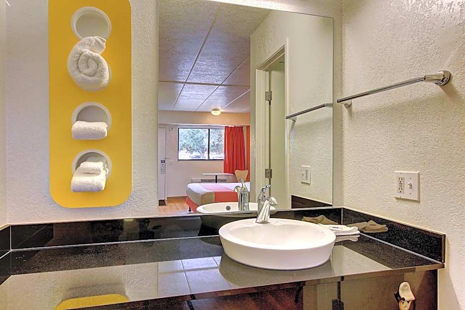 Motel 6-York, PA