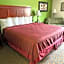 Days Inn & Suites by Wyndham Wichita