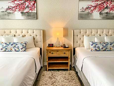 Standard Queen Room