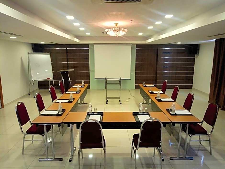 Sfera Hotel