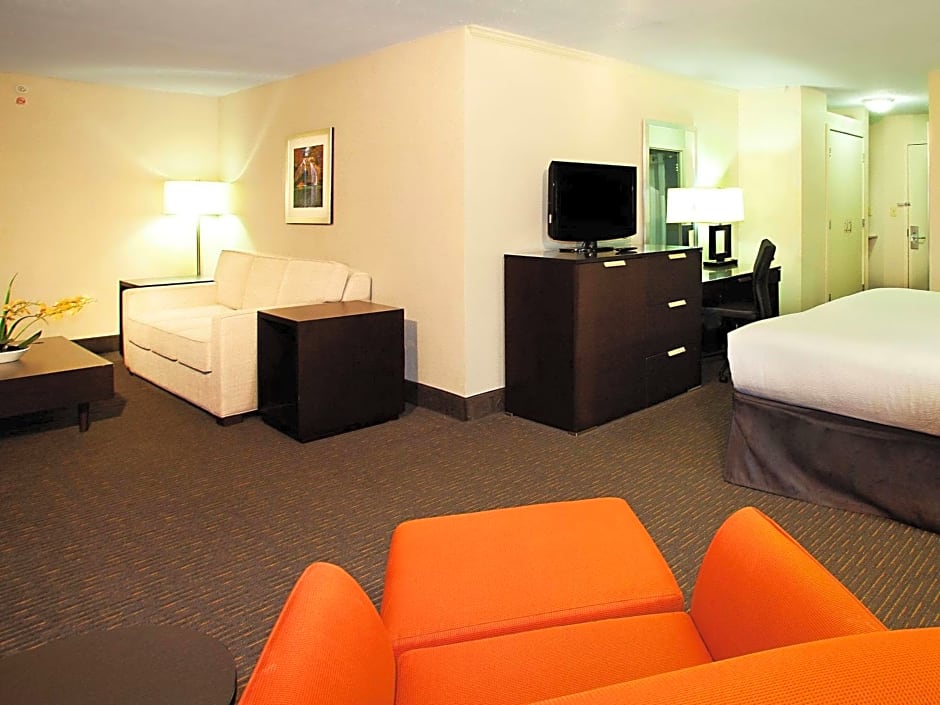 17 West Hotel, Ascend Hotel Collection