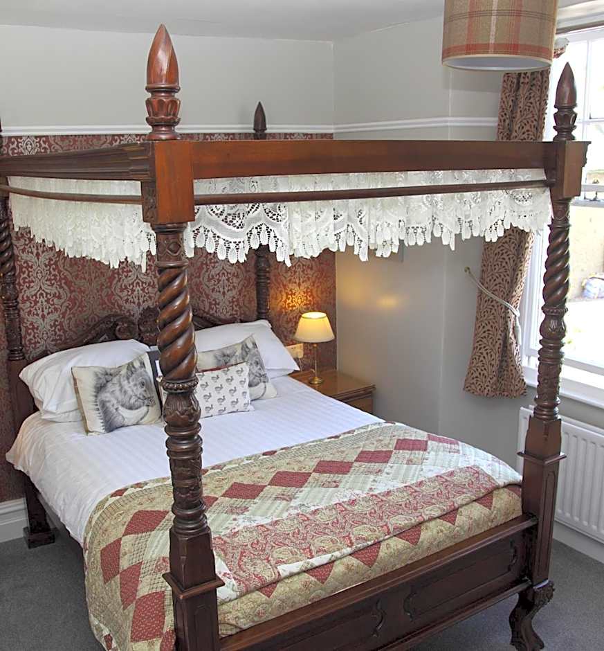 Kirkwood Guest House