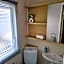 Lytham Luxe 6 Birth Caravan