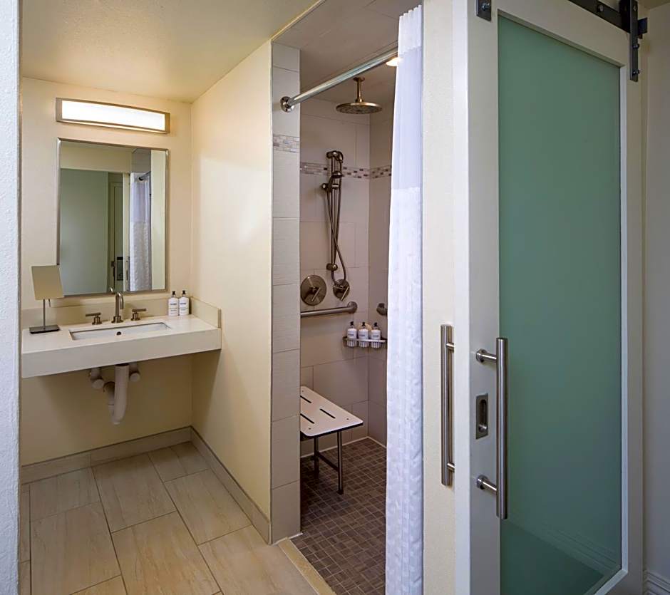 Ocean View Hotel