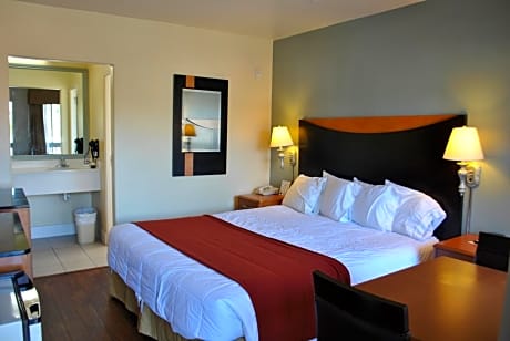 Superior King Room