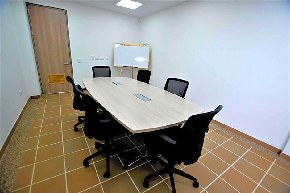 Best Western Puerto Gaitan