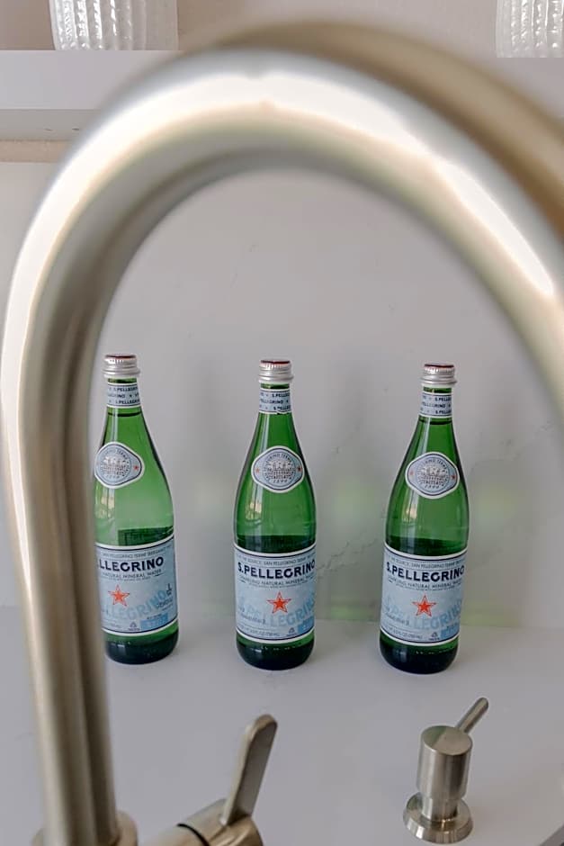 PRESIDENTIAL SUITE MOUNTAIN/LAKE VIEWS w/HEATED POOLS- PGA WEST