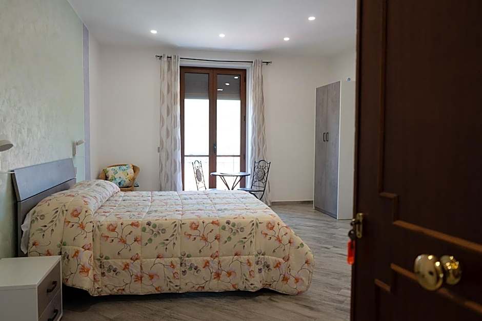 Photo 1 of 10 of Quadruple Room