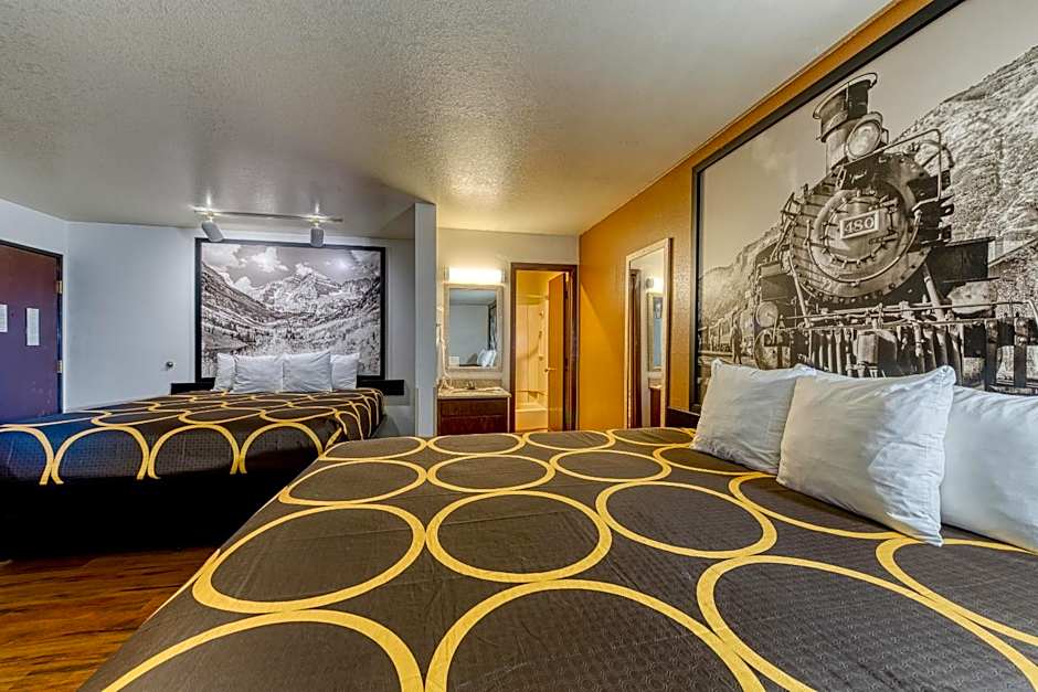 Photo 1 of 6 of 3 King Beds Suite