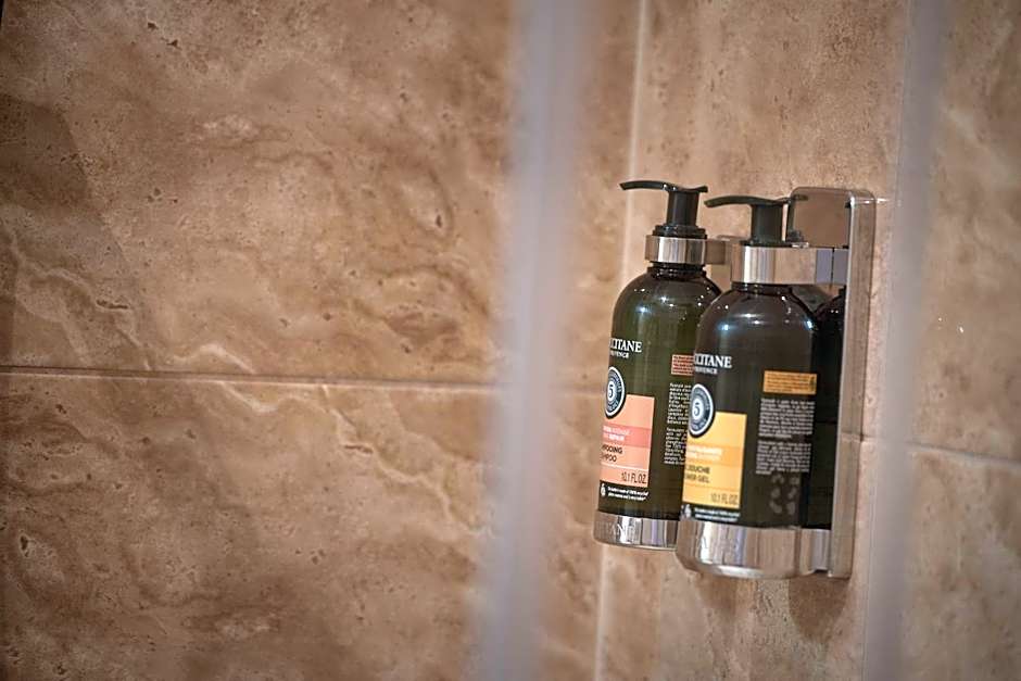 Boutique Residence by Little King