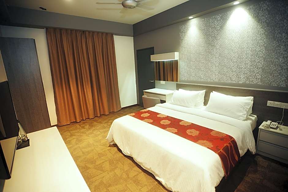 STAR-WELL HOTEL