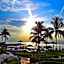 Playa Caracol Hotel & Spa