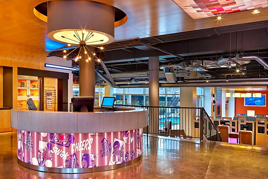 Aloft Oklahoma City Downtown – Bricktown