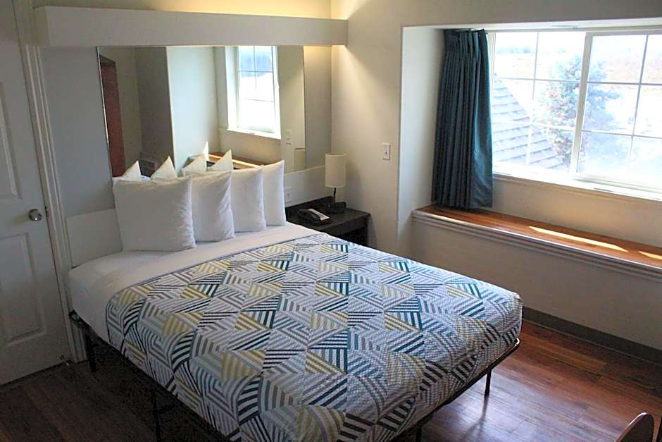 Motel 6-Idaho Falls, ID - Snake River