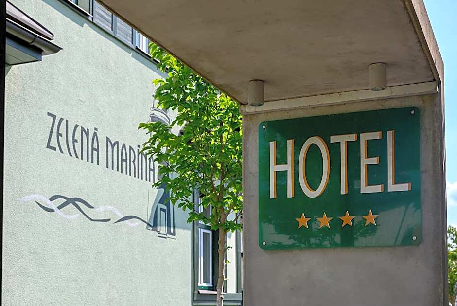 Hotel Zelená Marina