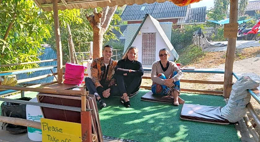 KK Hut Guest House