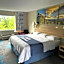 Days Inn by Wyndham Dahlonega University Area
