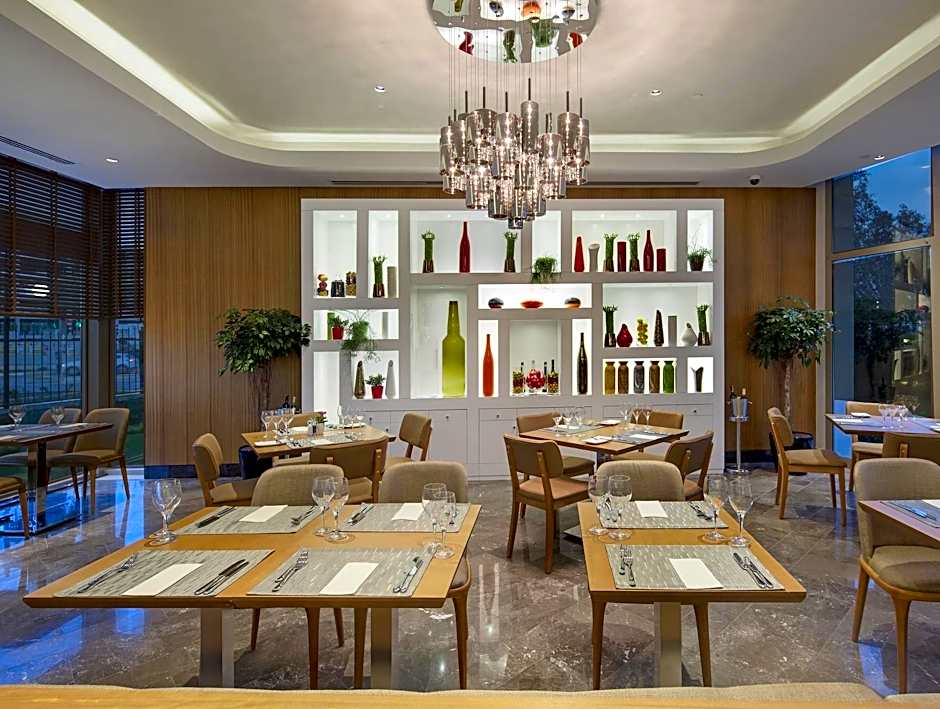 DoubleTree By Hilton Hotel Istanbul - Tuzla