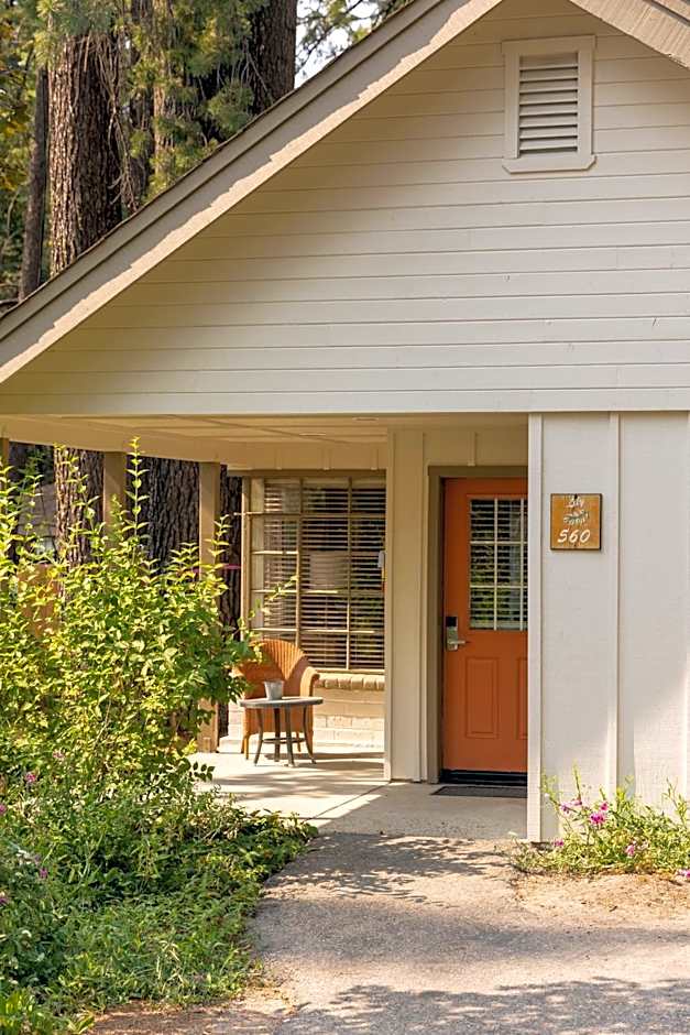 Tenaya Lodge at Yosemite